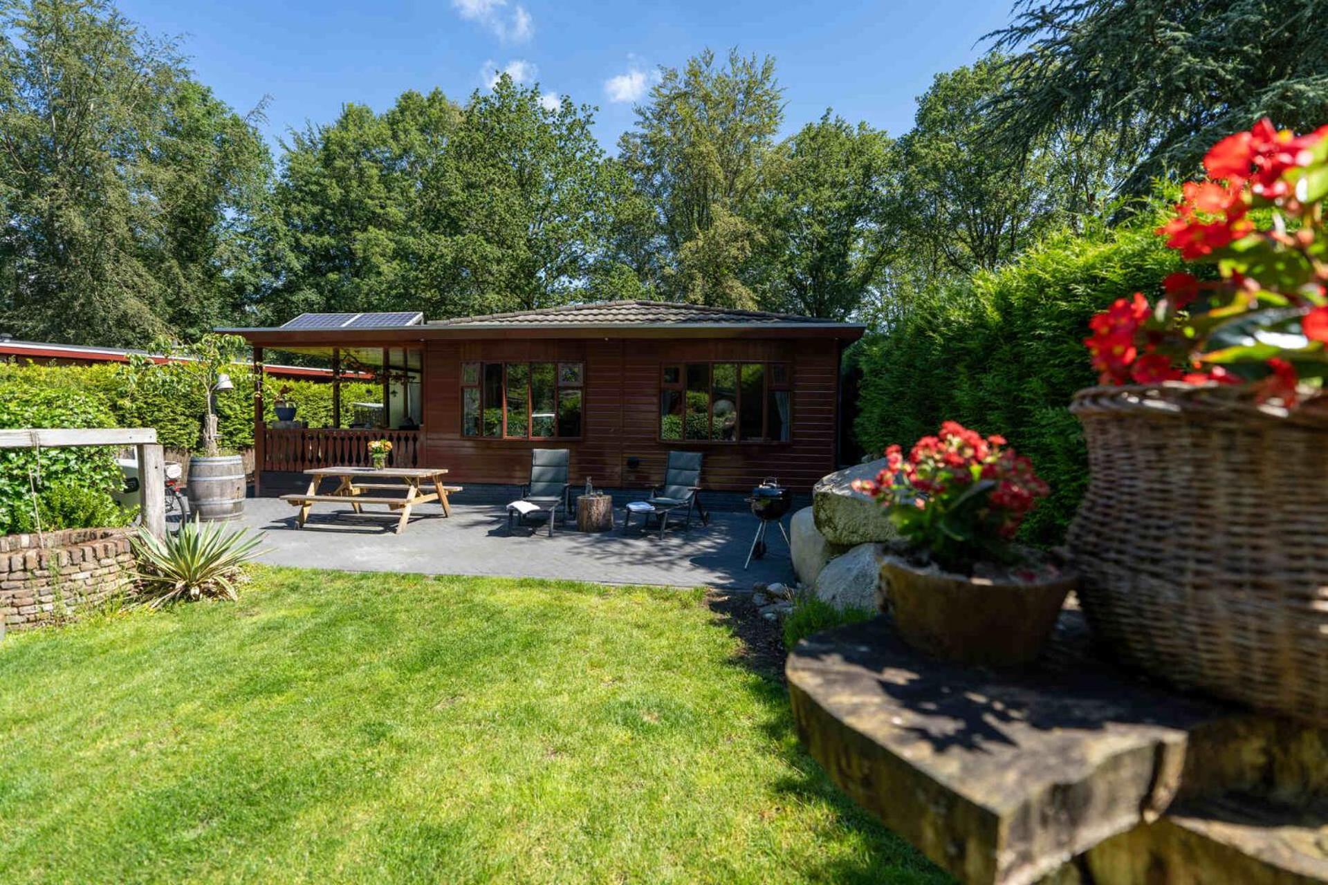 Drents Genieten - Dopheide Met Prive Jacuzzi En Sauna Erm Luaran gambar