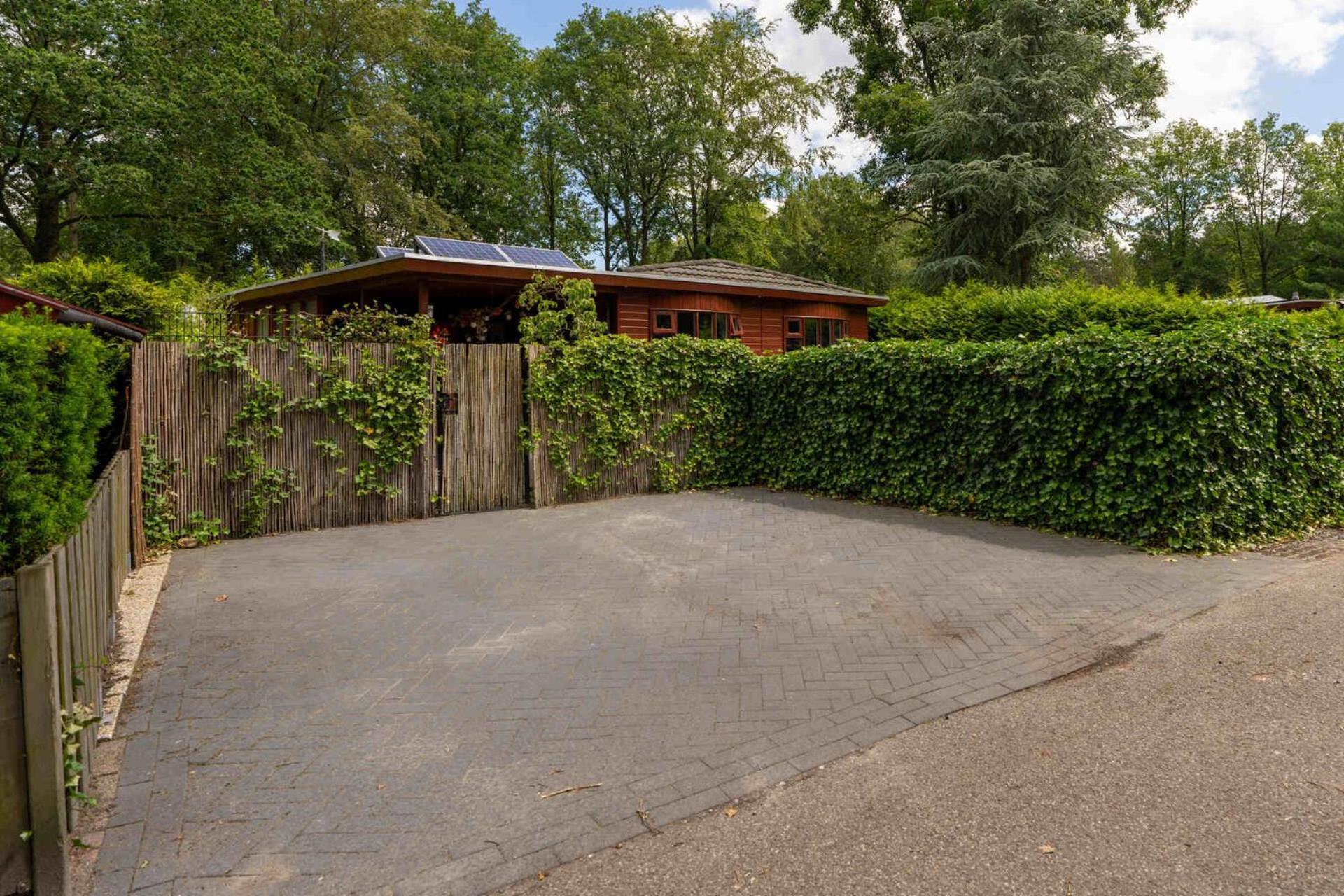 Drents Genieten - Dopheide Met Prive Jacuzzi En Sauna Erm Luaran gambar